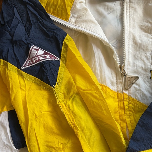 APEX ONE Windbreaker NOTRE DAME FIGHTING IRISH UNIVERSITY  size  Medium  unisex - Picture 4 of 16